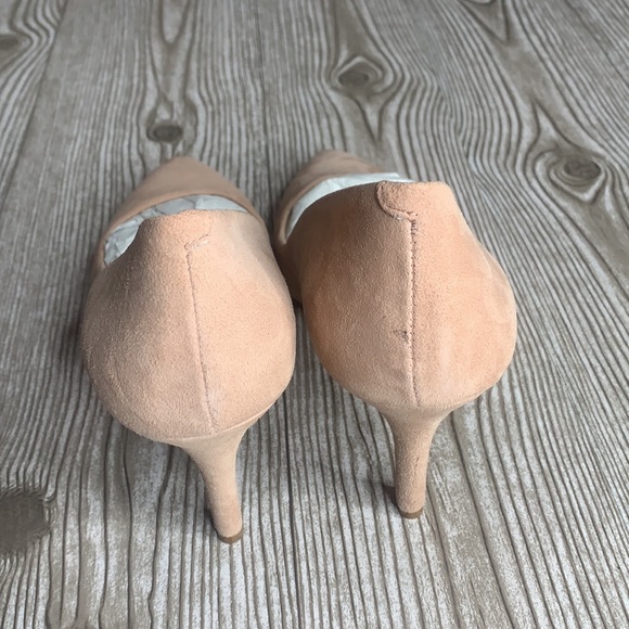 🛍️4/$20 INC Suede Pumps - Picture 2 of 5